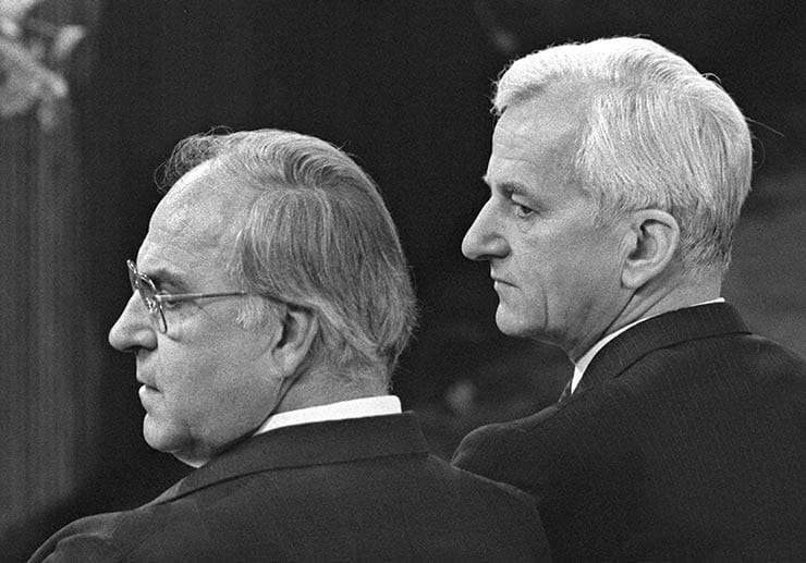 Zwei politische Schwergewichte: Weizsäcker war seit 1954 CDU-Mitglied und bis zu seiner Wahl zum Bundespräsidenten 1984 (Foto) Mitglied des CDU-Bundesvorstandes.