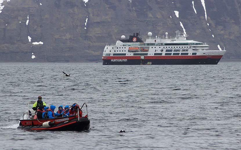Überfahrt nach Vigur: Die Vogelinsel ist ein Stopp auf der Fahrt zu Islands Westfjorden.