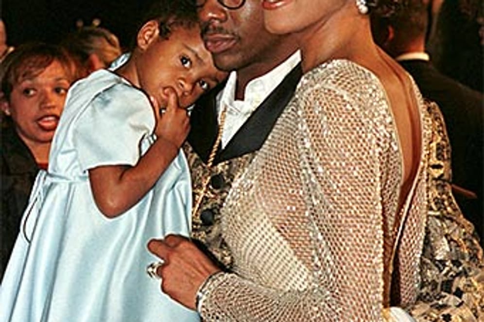 Die kleine Bobbi Kristina war der ganze Stolz ihrer Eltern Whitney Houston und Bobby Brown. Diese Aufnahme stammt aus dem Jahr 1997, hier ist die Kleine vier Jahre alt.
