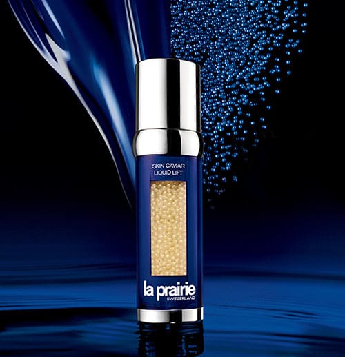 Im Liftingserum von La Prairie (um 250 Euro) setzen Extrakte des Kaviar ihre besondere Wirkung frei und glätten die Haut.