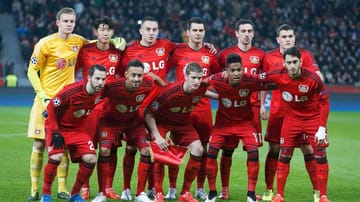 Bayer Leverkusen trifft im Achtelfinal-Hinspiel der Champions League auf Atletico Madrid. Gegen die Spanier will die Werkself ihren Königsklassen-Fluch beenden. Noch nie seit Einführung der K.-o.-Runde hat der Bundesligist das Achtelfinale überstanden.
