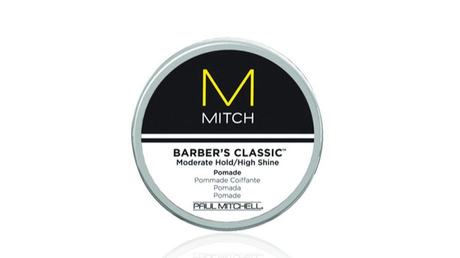 Die Barbers Classic Haar Pomade (um 12 Euro) von Paul Mitchell gibt Ihrem Look ein gepflegtes Finish, Glanz und eine flexible Struktur.