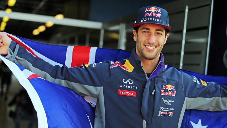 Der Australier freut sich auf seinen Heim-Grand-Prix in Melbourne. Im zweiten Training muss er allerdings zuschauen, weil sein Red Bull streikt.