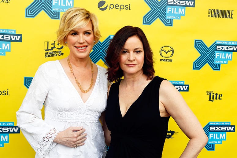 Nach dreißig Jahren wieder vereint: Molly Ringwald (*1968, links) und Ally Sheedy (*1962) feierten das 30-jährige Jubiläum des Kult-Streifens "The Breakfast Club" in Austin (Texas).