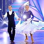 "Let's Dance"-Kandidatin Beatrice Richter und Vadim Garbuzov tanzten Slowfox zu "Stumblin' In" von Chris Norman und Suzi Quatro.