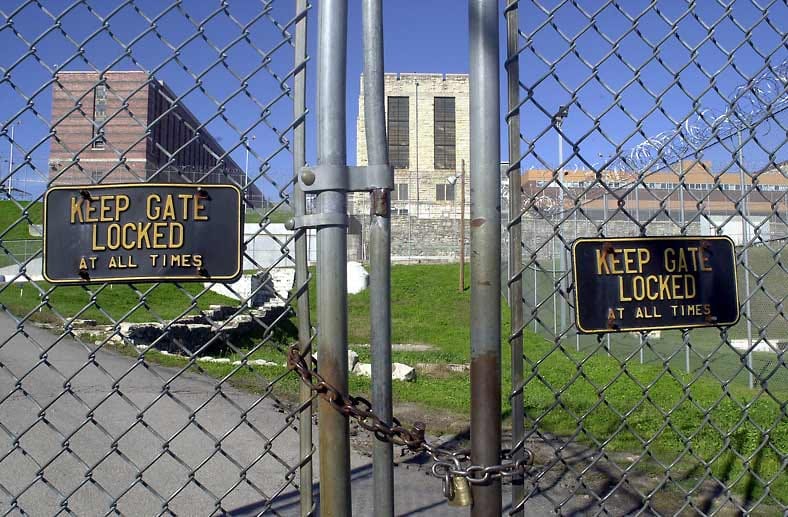 Unheimliche Vergangenheit: Heute kommen Touristen ins Missouri State Penitentiary, doch einst war es das größte Gefängnis der USA. Unheimliche Vergangenheit: Heute kommen Touristen ins Missouri State Penitentiary, doch einst war es das größte Gefängnis der USA.