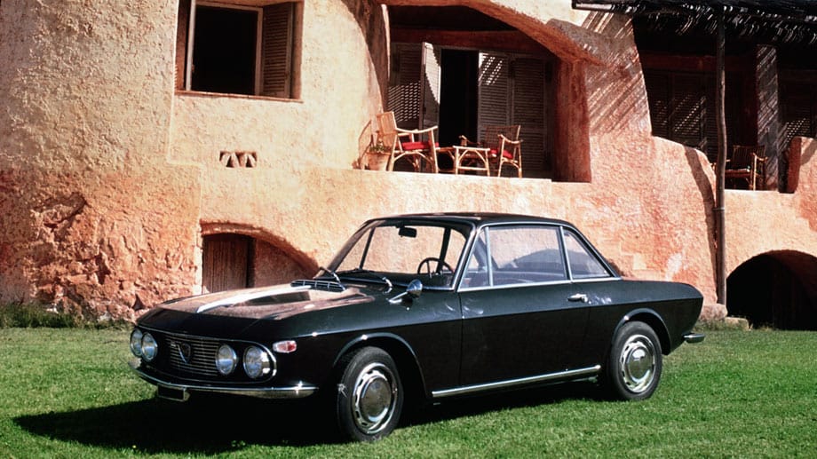 Sollte die Marke Lancia sterben, werden es Autos wie das unvergänglich schöne Fulvia Coupé von 1965 sein, die den Autobauer mit Feingefühl für große Formen bei Enthusiasten in ewiger Erinnerung halten.