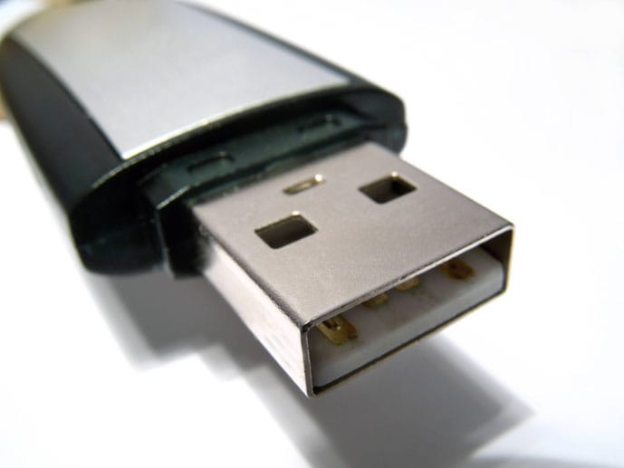 WLAN-Tipp: Netzwerkspeicher mit USB-Sticks