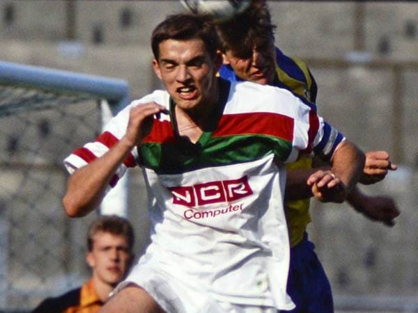Am 29. August 1973 wurde Thomas Tuchel in Krumbach geboren. Beim TSV Krumbach begann seine Karriere. 1988 wechselte Tuchel zum FC Augsburg, mit dem er zweimal den DFB-Jugend-Pokal gewann.