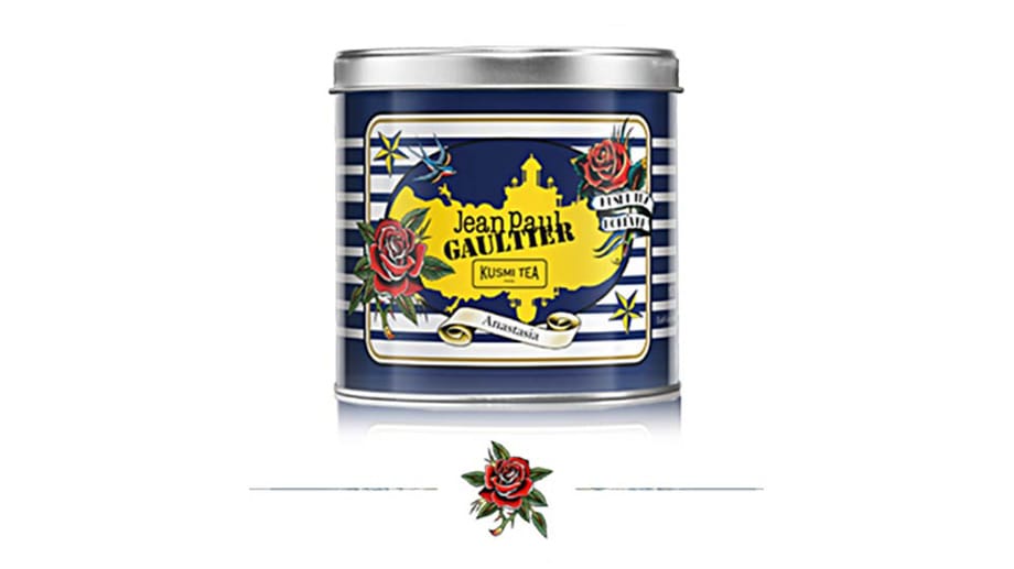 Tee als Lifestyle-Produkt - die Pariser Teemarke Kusmi verkauft Tee als Detox-Produkt (26,50 Euro für 250 Gramm) oder Schwarz Tee mit Bergamotte, Zitrone und Orangenblüte mit einer von Jean Paul Gaultier designten Dose (22 Euro für 250 Gramm über Kusmitea).