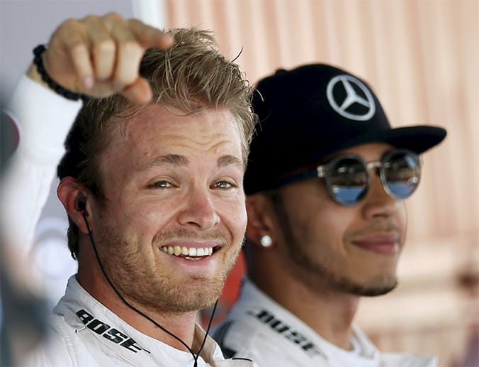 Denn er muss sich erstmals 2015 seinem Teamkollegen geschalgen geben. "Natürlich habe ich das gebraucht", sagt ein glücklicher Rosberg auf der Pressekonferenz der schnellsten Drei.