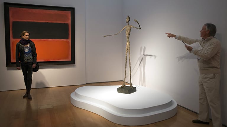 130 Millionen Dollar soll sie einbringen: Der "Zeigende Mann", eine Skulptur des Schweizers Alberto Giacometti.