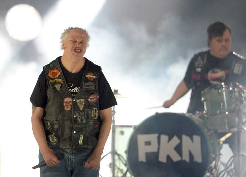 Auch den kürzesten ESC-Song der Geschichte (87 Sekunden) wird es nicht noch mal zu hören geben: Die finnischen Rocker Pertti Kurikan Nimipäivät scheiterten überraschend im Halbfinale.
