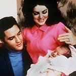 Im Februar1968 kam Lisa Marie Presley, die Tochter von Elvis und Priscilla, zur Welt. Lisa Maries spätere, wenn auch nur sehr kurze Ehe mit dem King of Pop, Michael Jackson, sorgte für Furore.