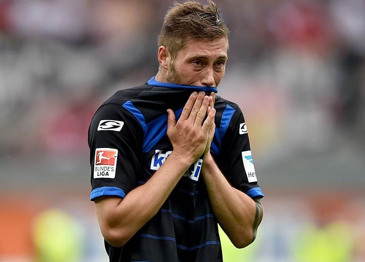 Emotionaler Abschied: Christian Strohdiek kämpfte nach dem Abstieg des SC Paderborn mit den Tränen.