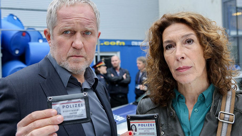 Die Ermittler Bibi Fellner und Moritz Eisner haben im "Tatort: Gier" einen brisanten Fall zu lösen.