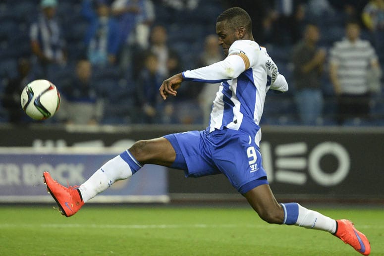 Für seinen Mittelstürmer Jackson Martinez musste Porto 2012 8,8 Millionen Euro an den Chiapas FC überweisen. Nur drei Jahre später hat sich der Marktwert des 28-Jährigen mehr als versechsfacht (von ca. fünf auf ca. 32 Millionen Euro). Nun zahlte der AC Mailand 35 Millionen Euro für die Verpflichtung des Torjägers.