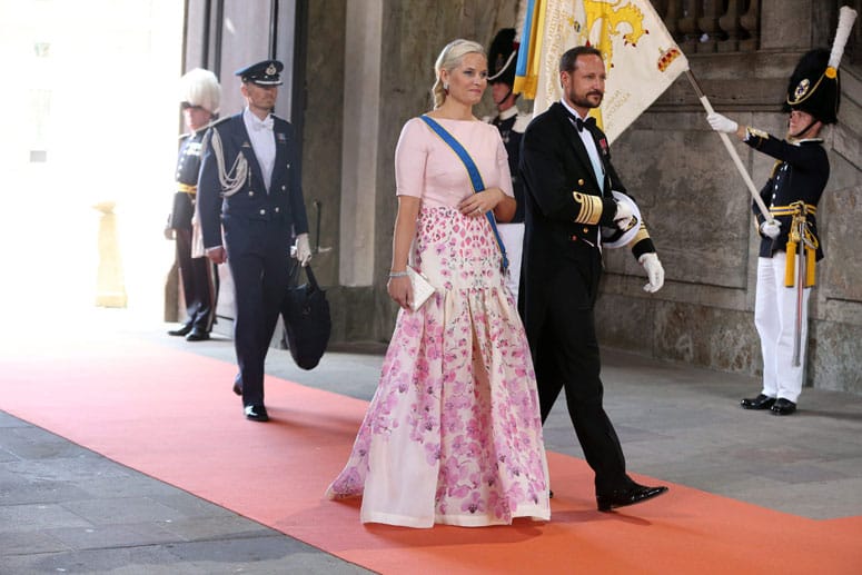 Auch das norwegische Kronprinzenpaar Mette-Marit und Haakon waren zu der Hochzeit angereist.