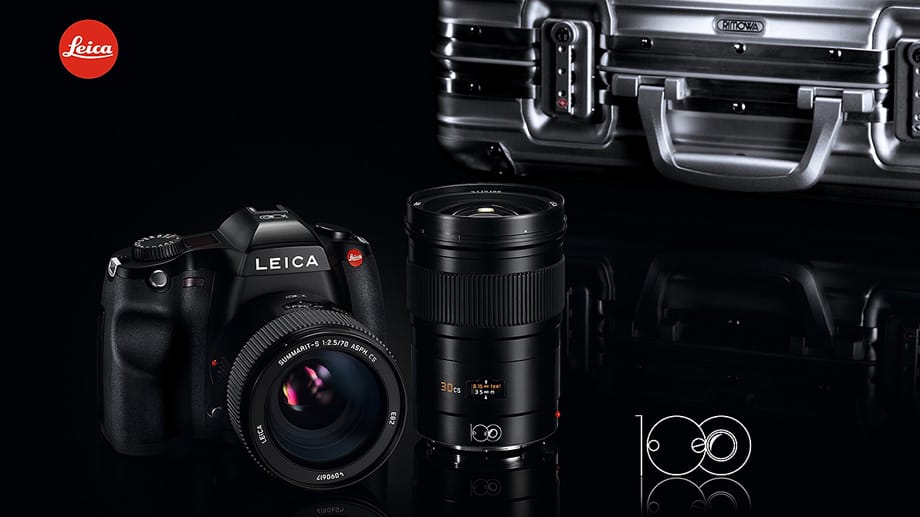 Die Leica S ist als modernes Profi-Modell konzipiert und mit rund 23.000 Euro ohne Objektive aktuell die teuerste Serienkamera aus Wetzlar.