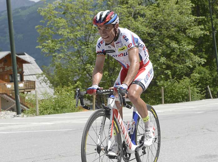 Spanischer Routinier: Joaquim Rodriguez hatte sein bestes Ergebnis bei der Tour im Jahr 2013 - als Dritter stand er auf dem Podium in Paris. Ob ihm das bei dieser Konkurrenz wieder gelingt? Man sollte den 36 Jahre alten Kletterspezialisten zumindest auf der Rechnung haben.