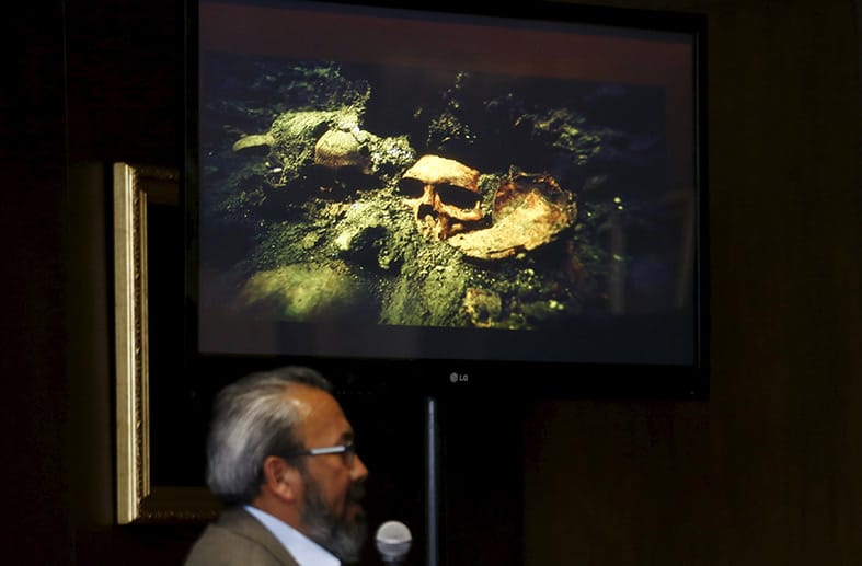 Die gefundene Schädel-Wand war wohl die wichtigste im Templo Mayor und somit die wichtigste der Azteken überhaupt. Die gefundene Schädel-Wand war wohl die wichtigste im Templo Mayor und somit die wichtigste der Azteken überhaupt.