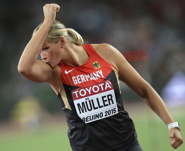Muskelspiele: Nadine Müller schleudert den Diskus auf 65,53 Meter, was für die 29-Jährige die Bronzemedaille bedeutet.