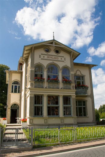 Die Villa Irmgard in Heringsdorf - der russische Schriftsteller Maxim Gorki hat im Sommer 1922 in dem Haus gewohnt.