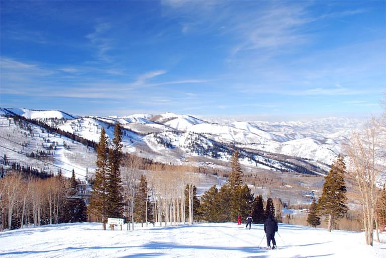 Im US-Bundesstaat Utah gibt es künftig eine Verbindung der beiden Skigebiete The Canyons und Park City. Zusammen kommen diese dann auf 265 Kilometer Abfahrten.