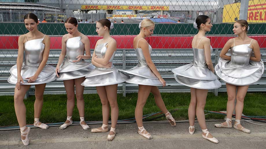Ballett für den F1-Zirkus: Die Show stimmt beim Großen Preis von Russland.