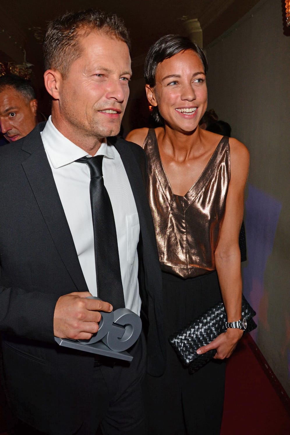 Bei den "GQ"-Awards in Berlin präsentierte Til Schweiger stolz seine neue Freundin Marlene Shirley.