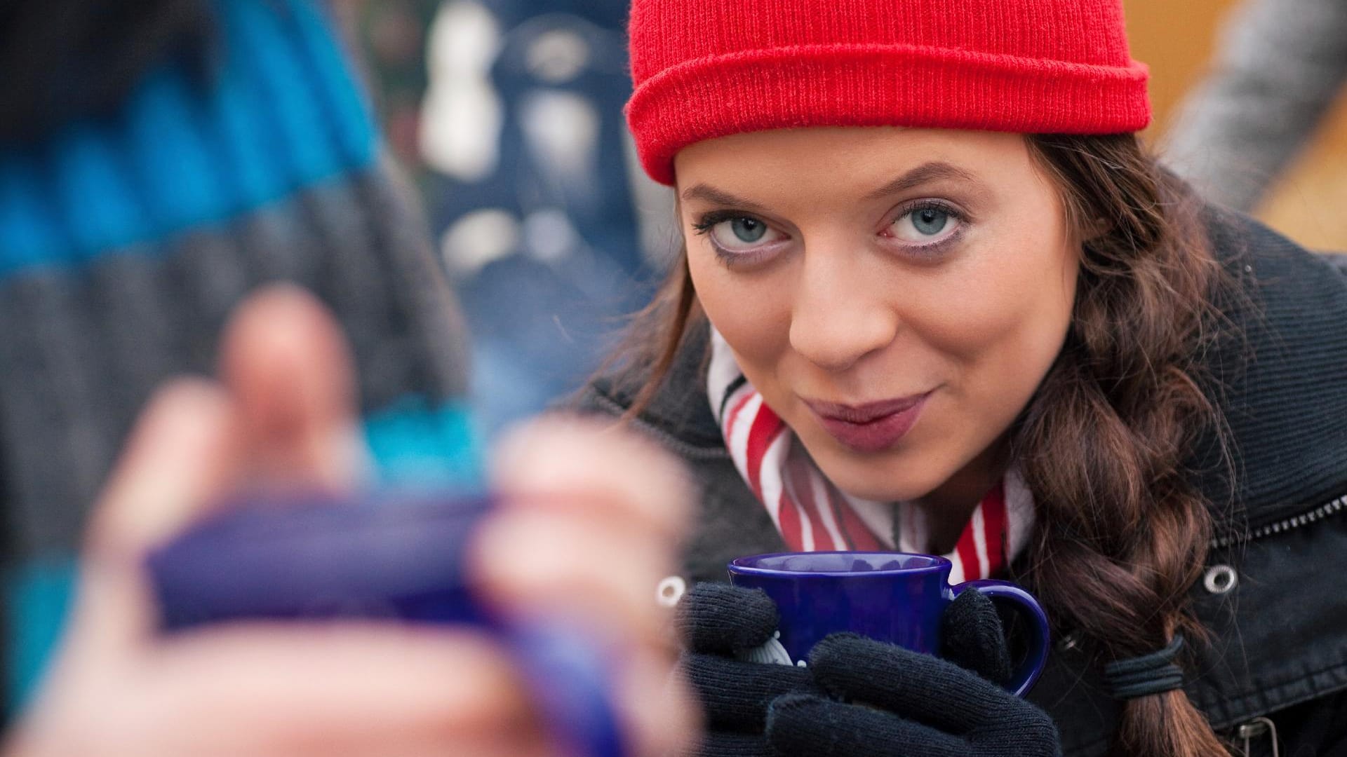 Glühwein ist lecker, keine Frage. Aber genießen Sie das Heißgetränk lieber in Maßen.