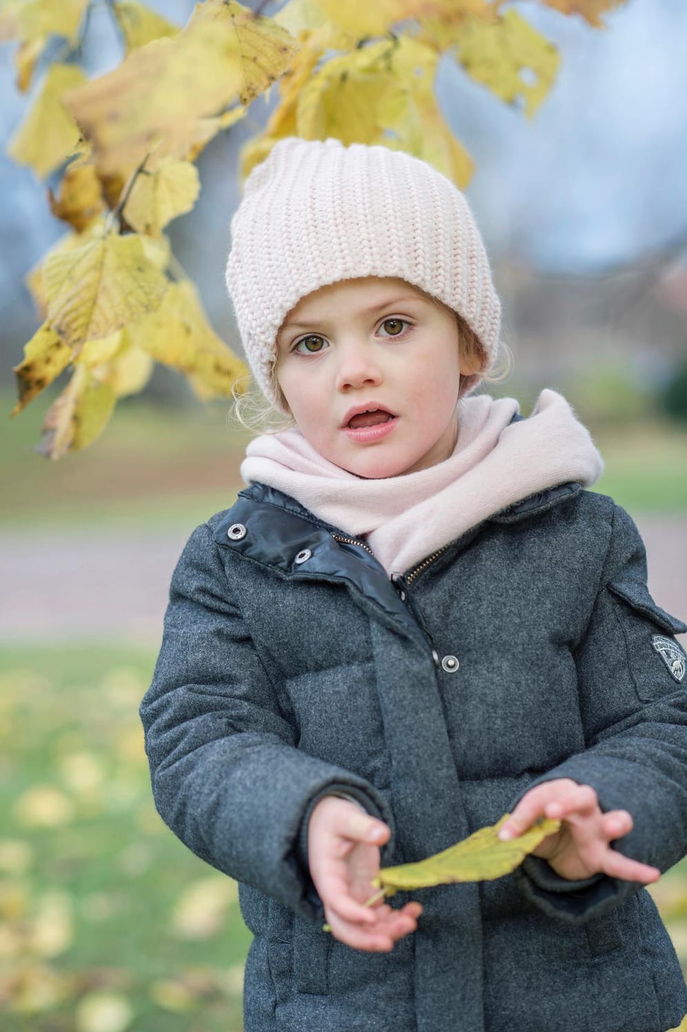 Kinder, ist die groß geworden: Prinzessin Estelle im November 2015 im Park des Schlosses Haga.