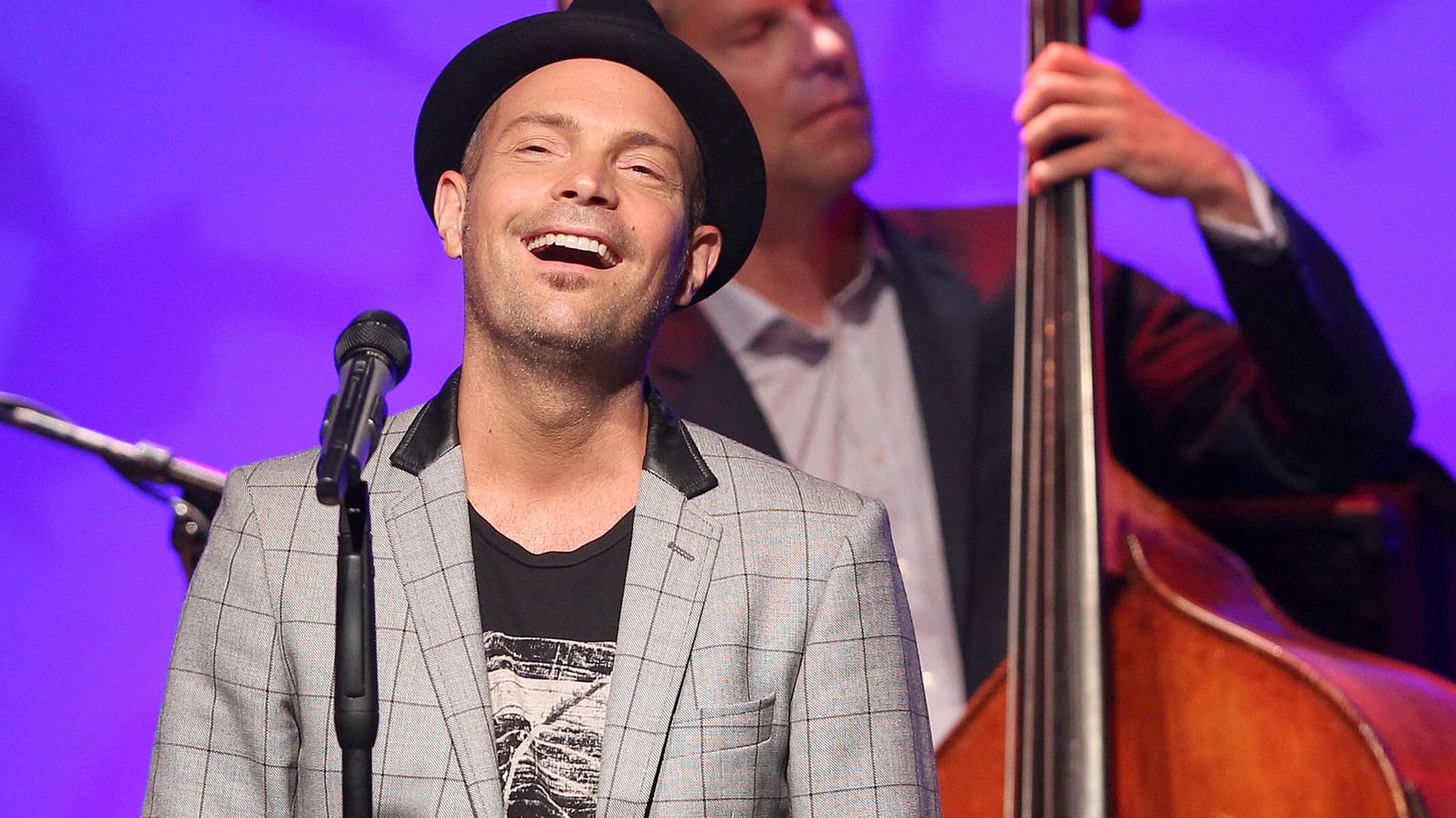 Der Jazzmusiker Roger Cicero starb mit 45 Jahren an einem Hirninfarkt. Der Jazzmusiker Roger Cicero starb mit 45 Jahren an einem Hirninfarkt.