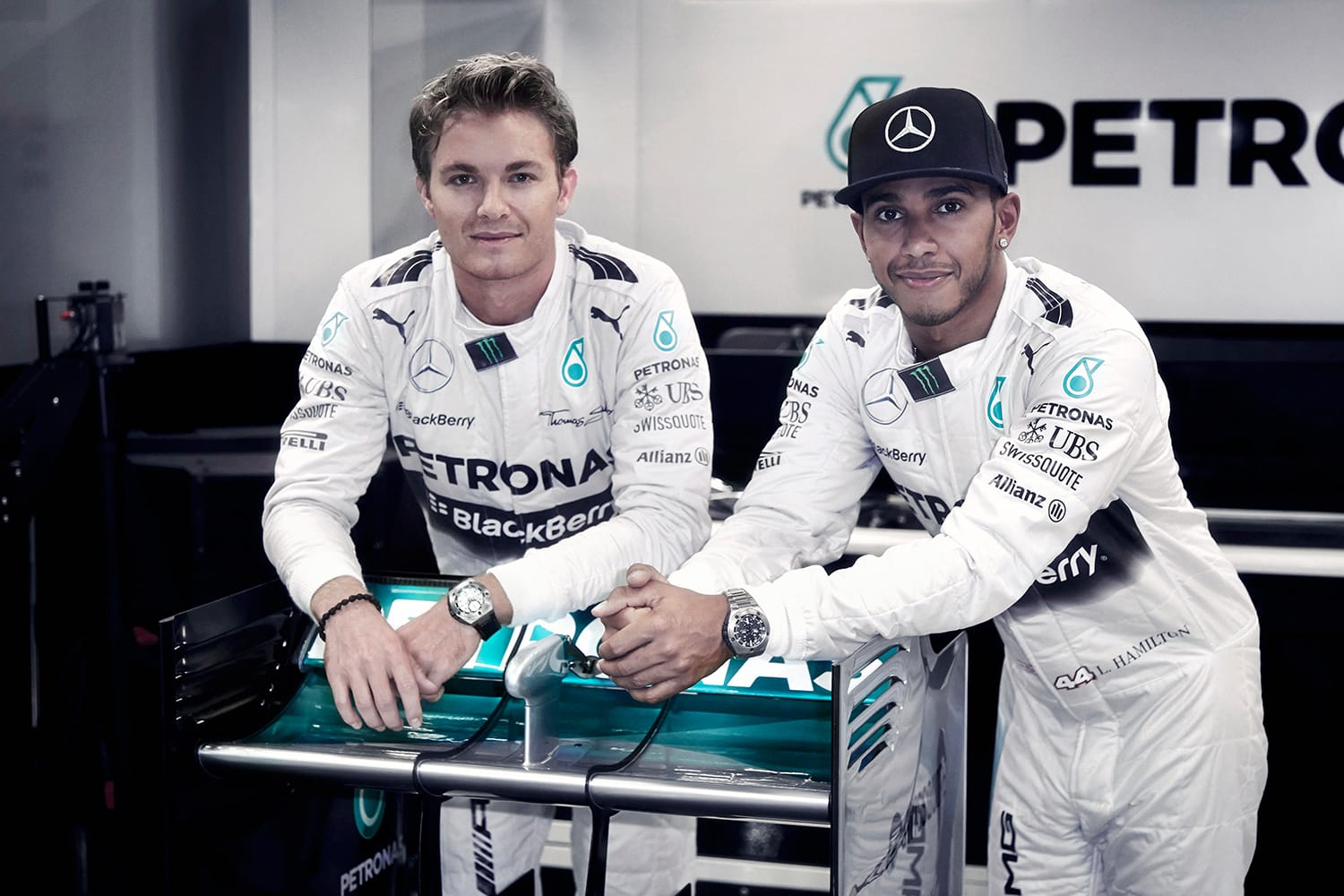 2014 stellten Formel-1-Fahrer Nico Rosberg und Lewis Hamilton ihre eigenen IWC-Uhren der Öffentlichkeit vor.