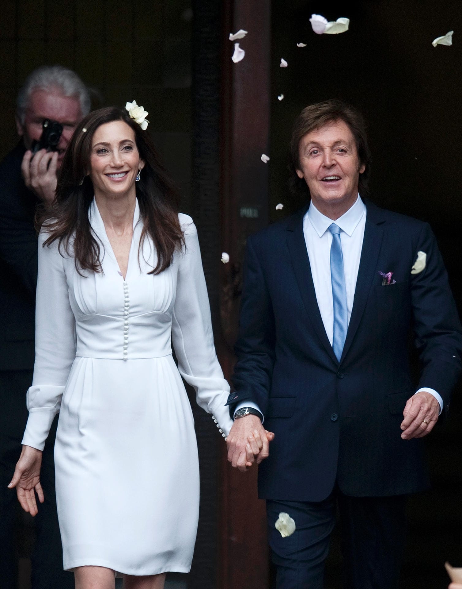 Paul McCartney trug an seiner dritten Hochzeit mit Nancy Shevell 2011 in London eine Patek Philippe Aquanaut.