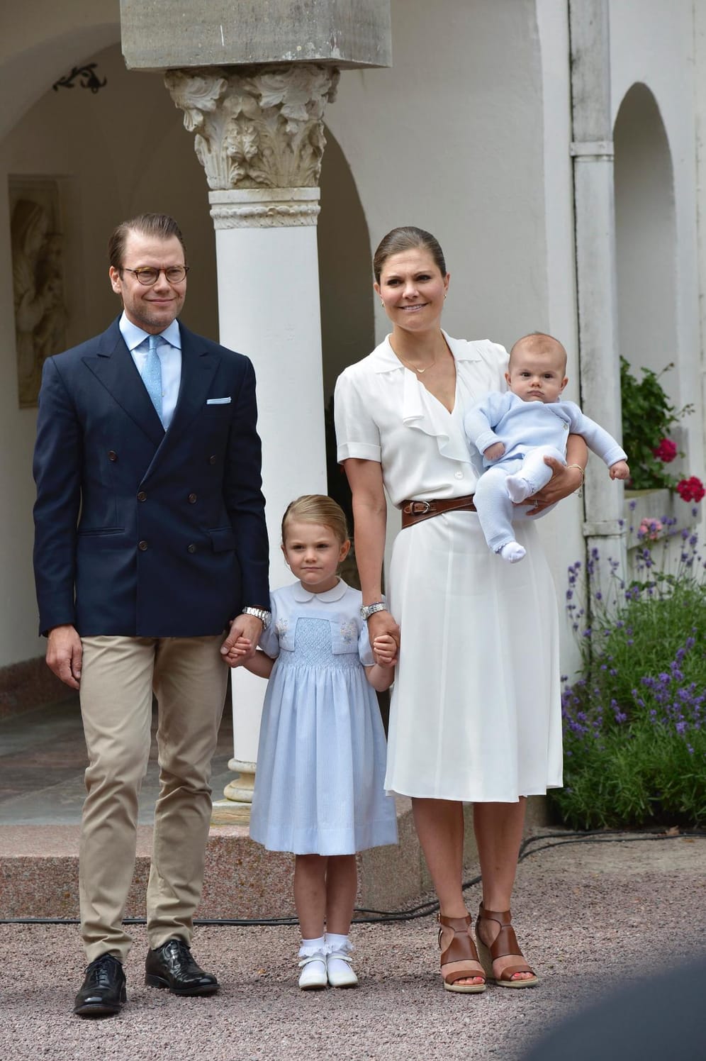 Die Familie der zukünftigen schwedischen Königin: Prinz Daniel, Prinzessin Estelle und Kronprinzessin Victoria mit Prinz Oscar.