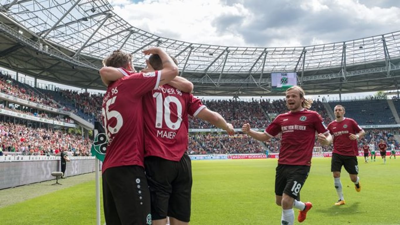Hannover 96 besiegte die SpVgg Greuther Fürth mit 3:1.