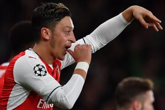 So bejubelte Mesut Özil sein letztes Tor.