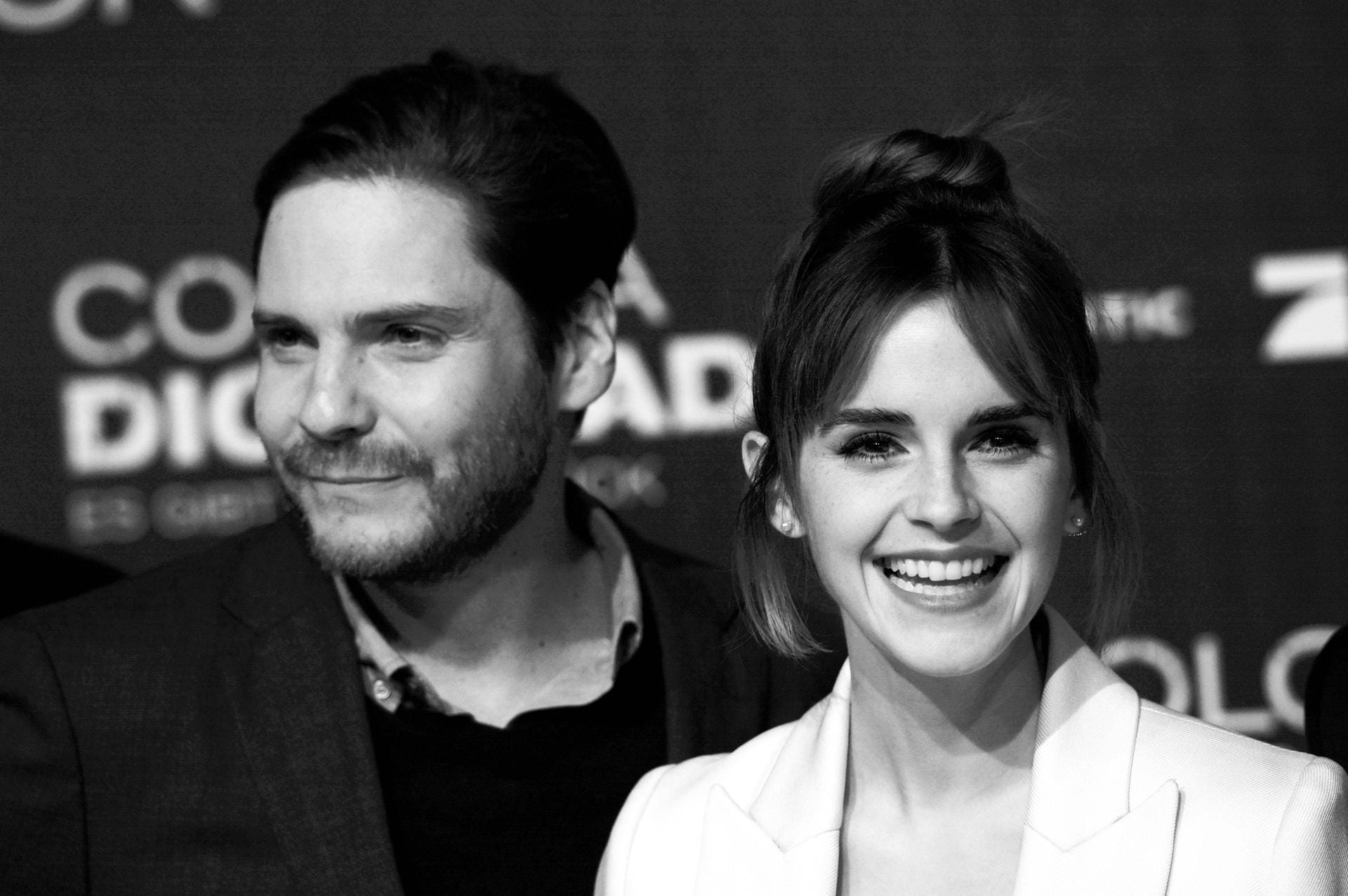 Daniel Brühl und Emma Watson bei der Premiere des Kinofilms Colonia Dignidad Es gibt kein Zurück i