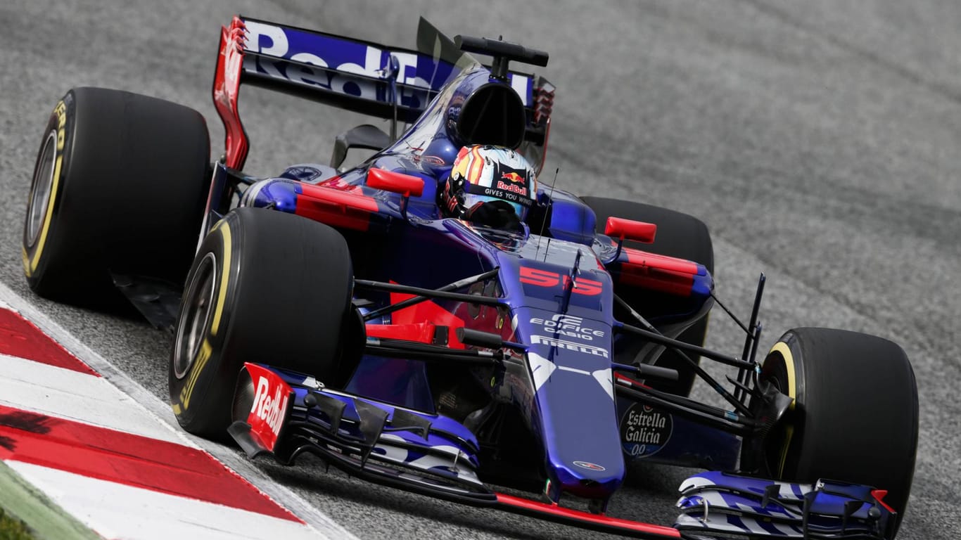 Mit neuem Farbdesign geht Toro Rosso in die Saison 2017.