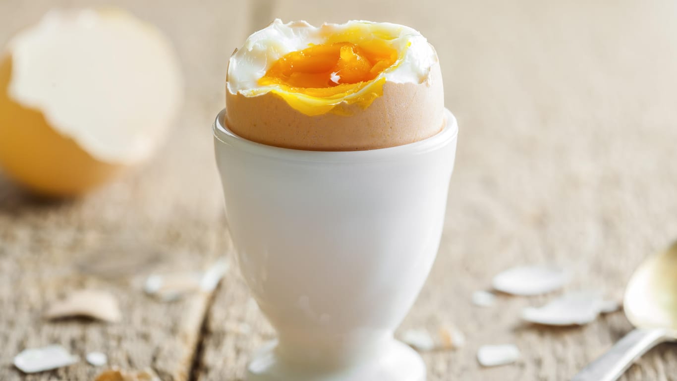 Jeden Tag ein Ei essen schadet nicht der Gesundheit.