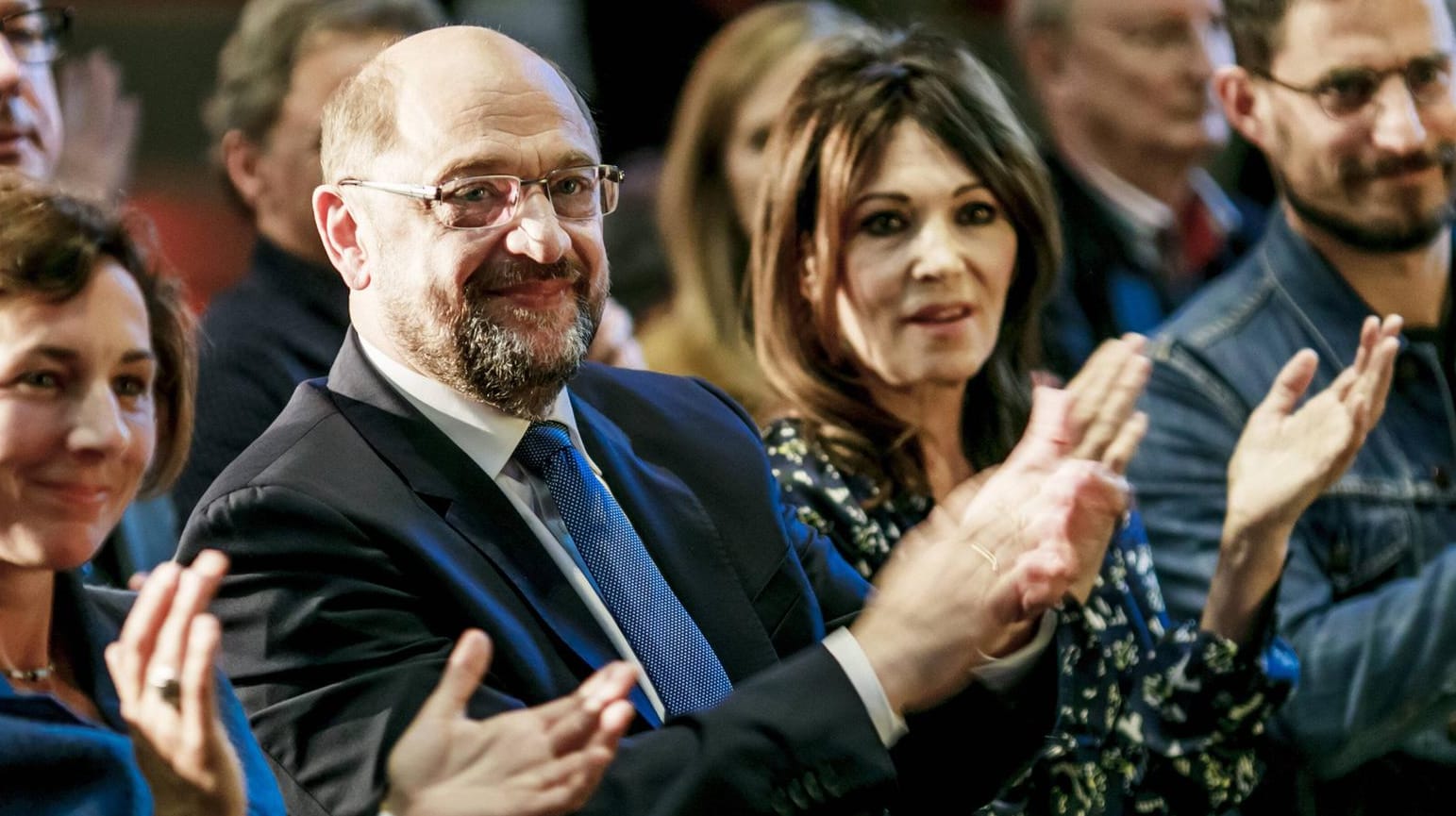 Übers Scheitern und wieder aufstehen: Iris Berben und Martin Schulz