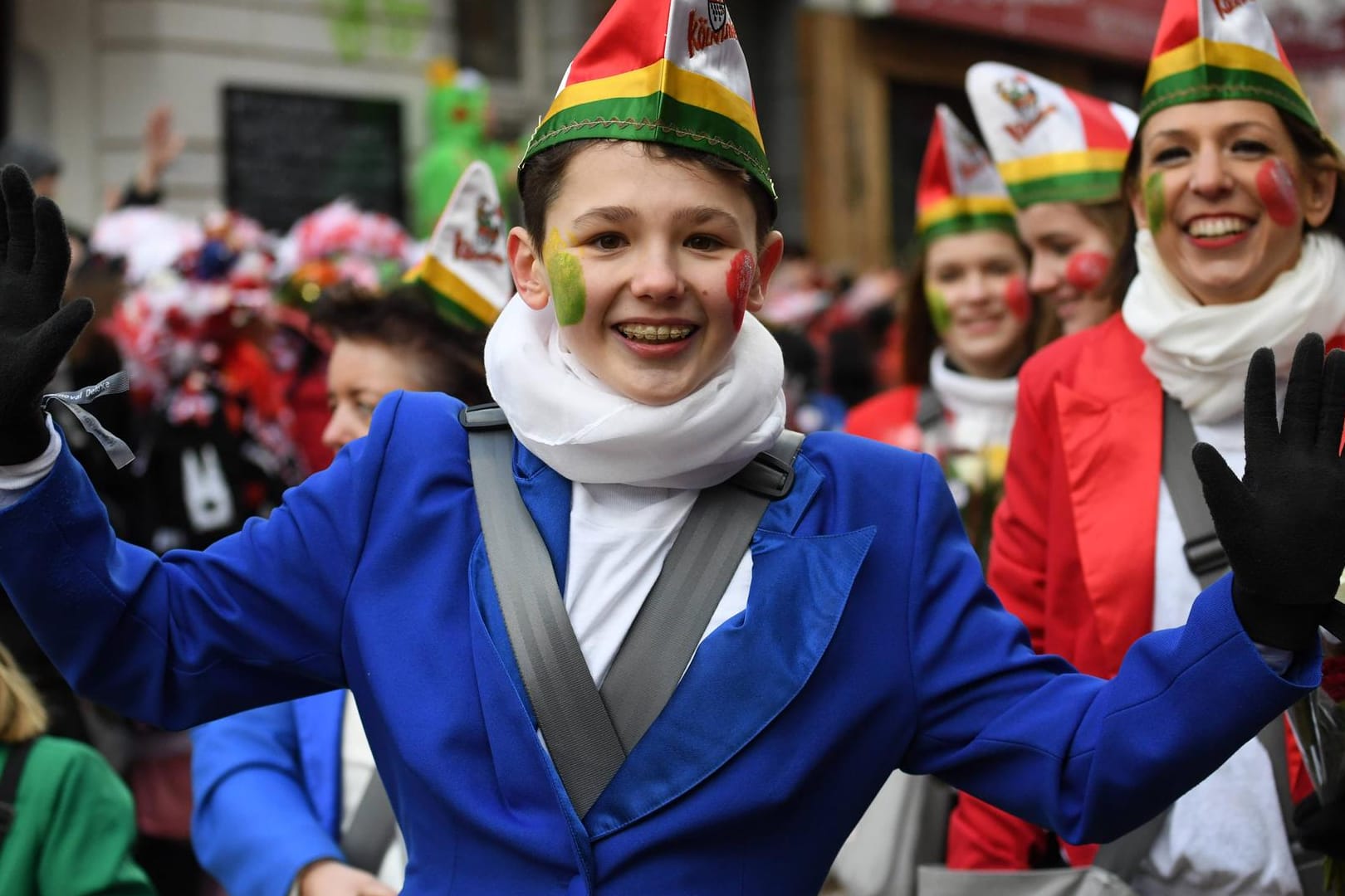 Rosenmontagszug: Zwischen dem 11. November und Aschermittwoch ist Karneval.