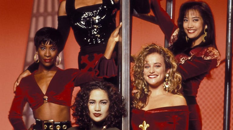 1992: Jennifer Lopez (Mitte unten) in der Fernsehserie "In Living Color"