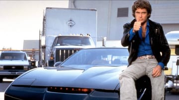 "Knight Rider": Als Michael Knight gelingt Hasselhoff 1982 der weltweite Durchbruch.