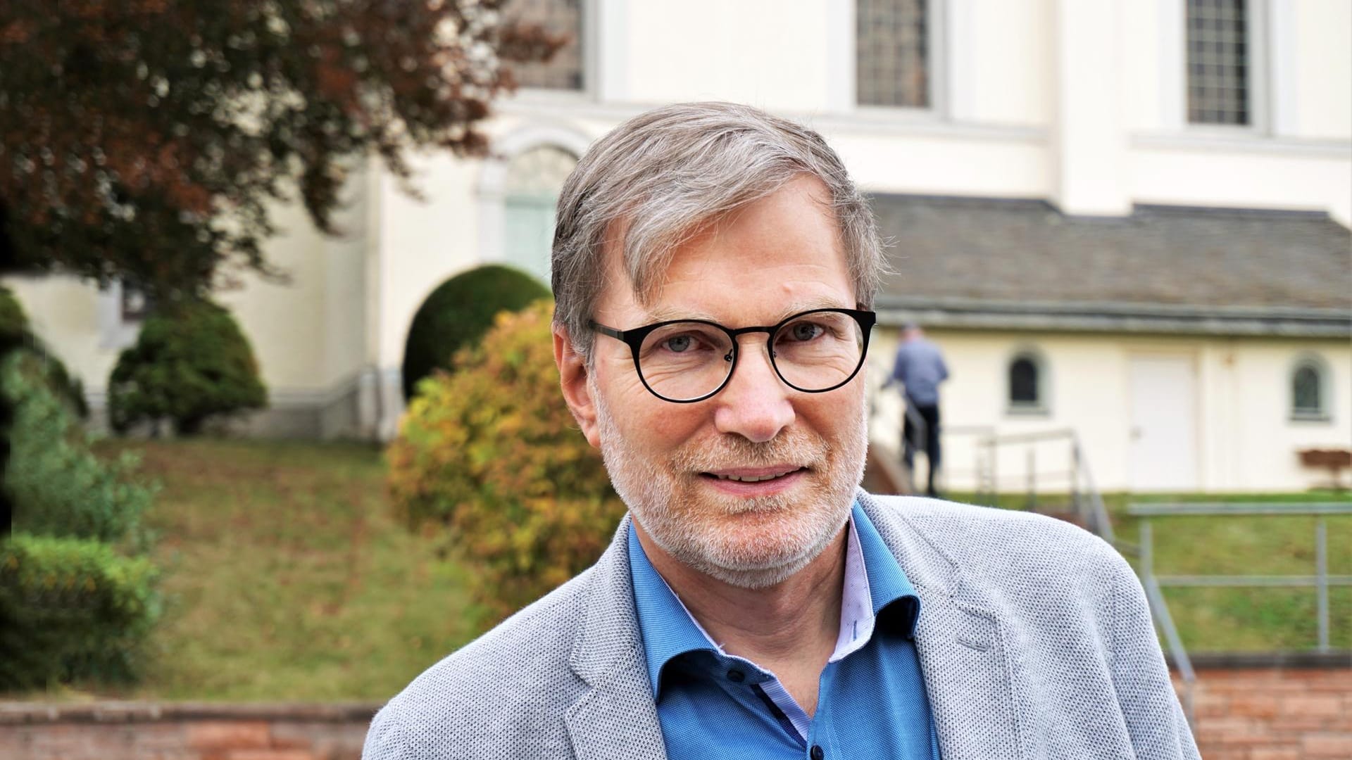 Pfarrer Christian Hartung hält Kirchenasyl für wichtig, damit die Behörden Einzelfälle vor einer Abschiebung noch einmal gründlich überprüfen.