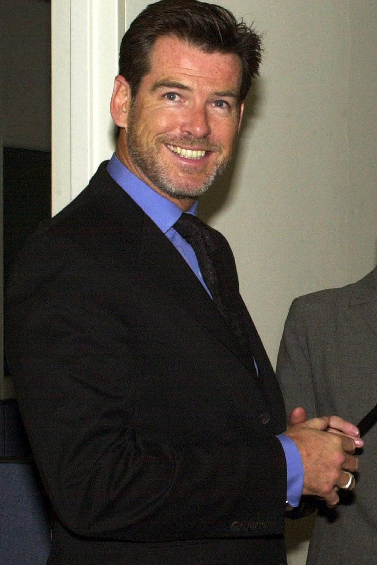 2001: Schauspieler Pierce Brosnan
