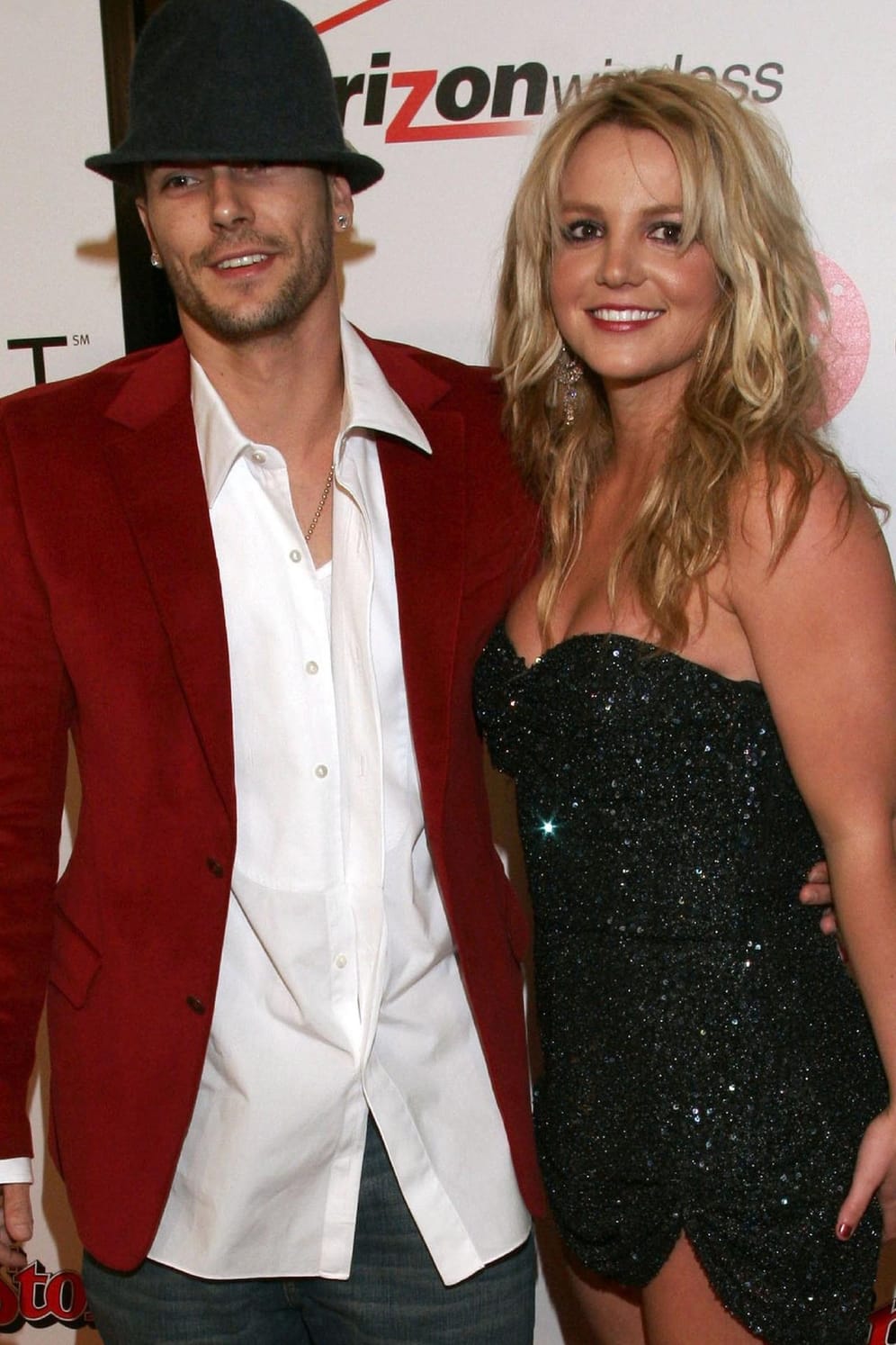 Britney Spears und Kevin Federline: Drei Jahre waren die beiden verheiratet. Nach Partyexzessen des ehemaligen Background Tänzers folgte die Trennung und der anschließende Zusammenbruch der Popsängerin. 2007 ließen sie sich scheiden.