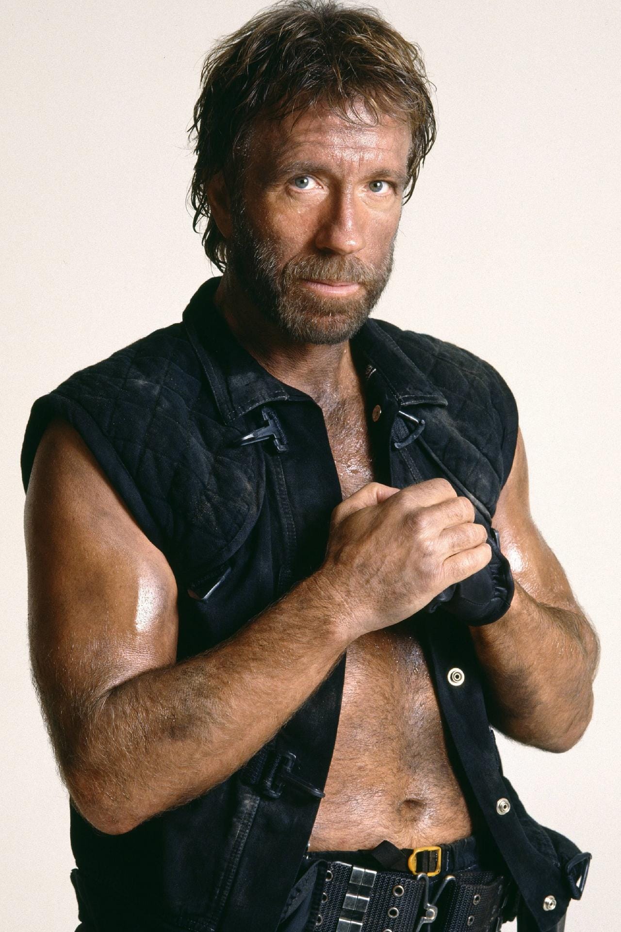 Chuck Norris benutzt keine Augentropfen. Er benutzt Tabasco.
