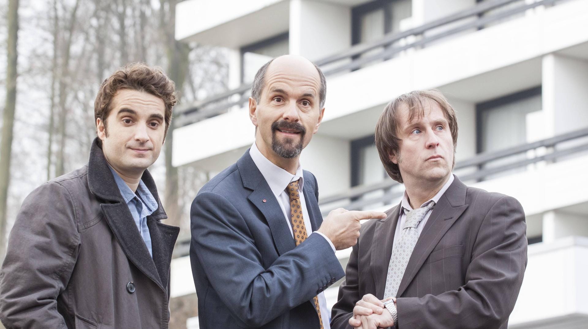 2013 mit seinen "Stromberg"-Co-Stars Oliver Wnuk (spielte Ulf Steinke) und Christoph Maria Herbst (spielte Bernd Stromberg): Bjarne Mädel spielte die Rolle des Berthold "Ernie" Heisterkamp.